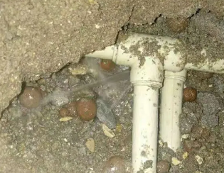 郊区卫生间测漏