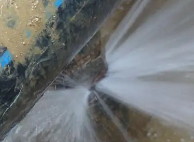 郊区卫生间测漏水施工步骤
